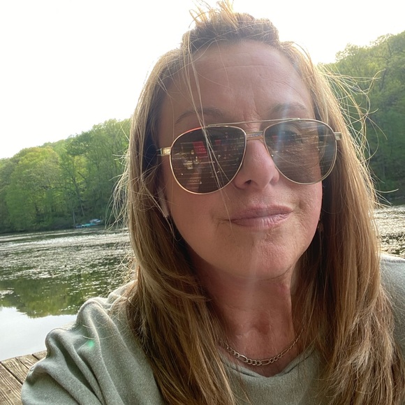 Meet your Posher, Kristin - Picture 4 of 7